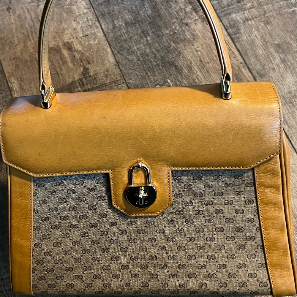 Vintage Gucci handbag